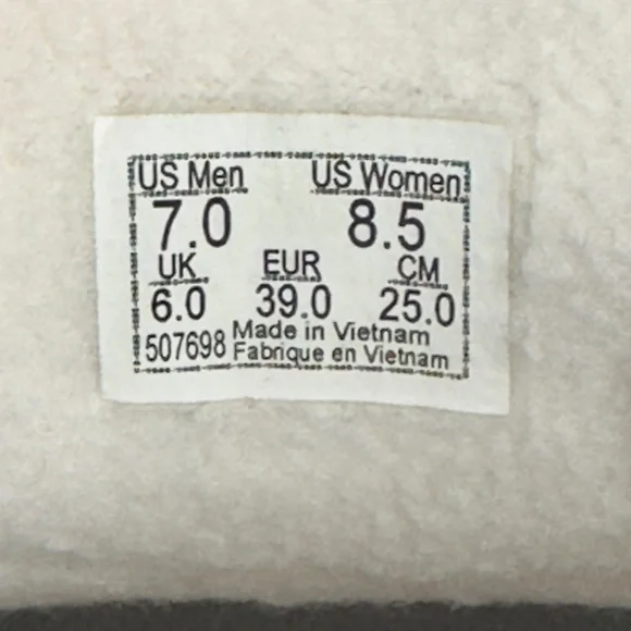 Vans MTE Sk8-Hi DR Shoes - Picture 6 of 7